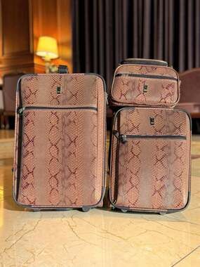 it Luggage Sheen 3-Piece Python Snake Print Luggage Set
